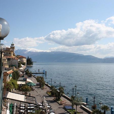 Hotel Diana Gardone Riviera Luaran gambar