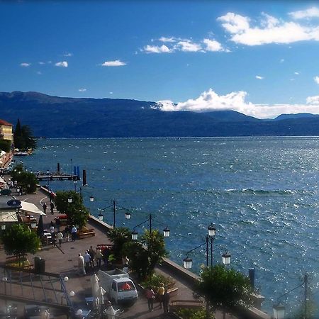 Hotel Diana Gardone Riviera Luaran gambar
