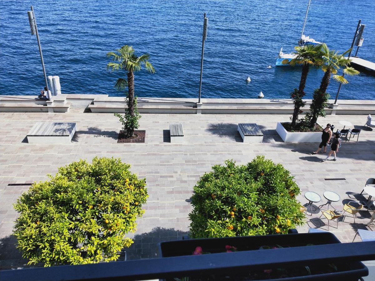 Hotel Diana Gardone Riviera Luaran gambar