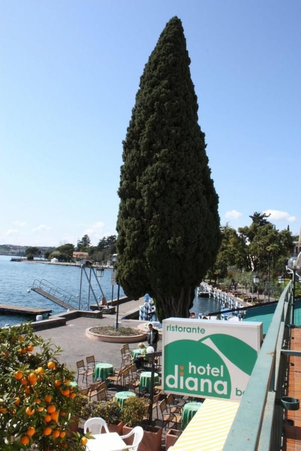 Hotel Diana Gardone Riviera Luaran gambar