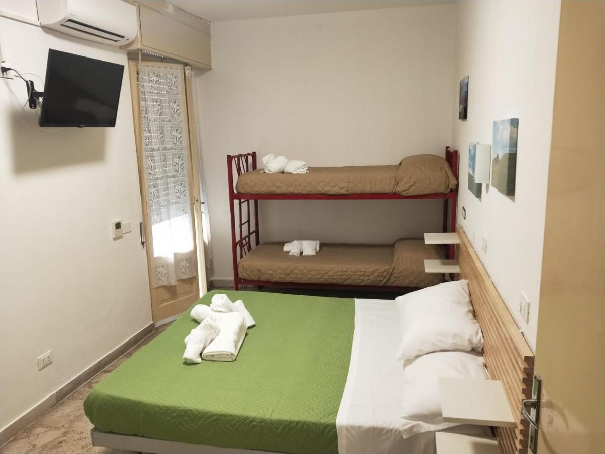 Hotel Diana Gardone Riviera Luaran gambar